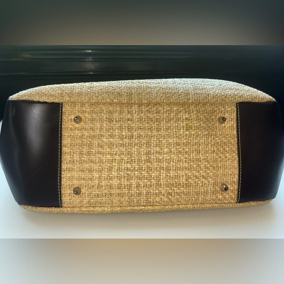 Maxx New York Tan and Black Tote Bag with Textured Design - Picture 2 of 4